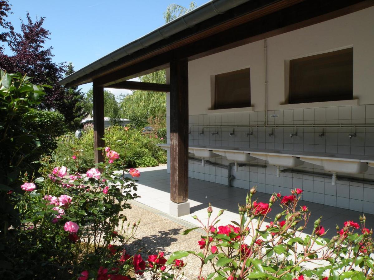 Tente Cabane Du Camping Hautoreille バンヌ エクステリア 写真
