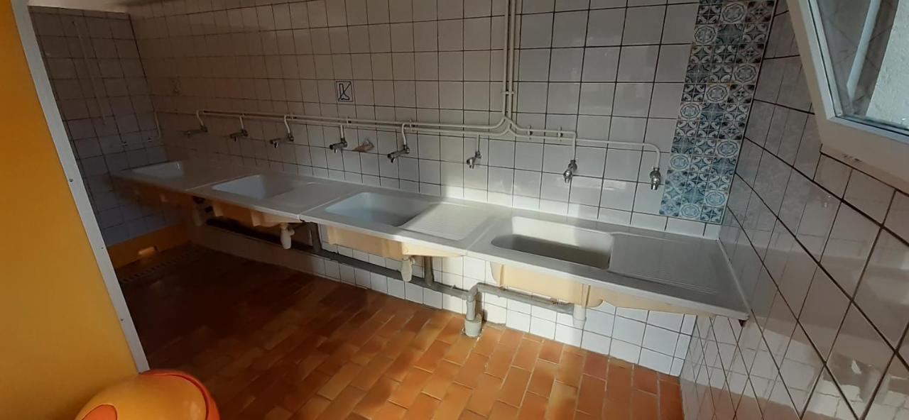 Tente Cabane Du Camping Hautoreille バンヌ エクステリア 写真